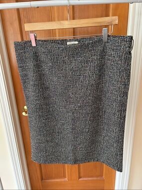 LOFT Black and White Tweed Pencil Skirt